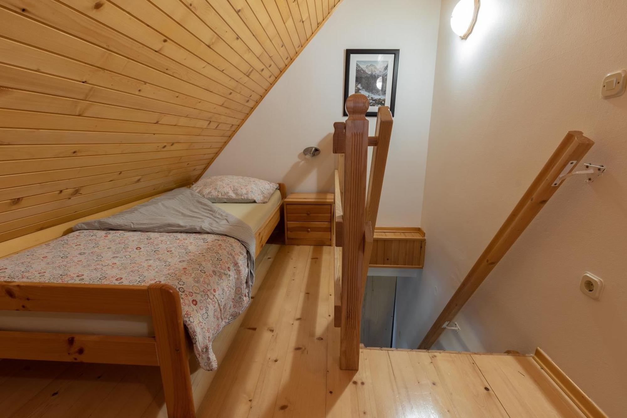 Metoja Apartment Soča Екстериор снимка
