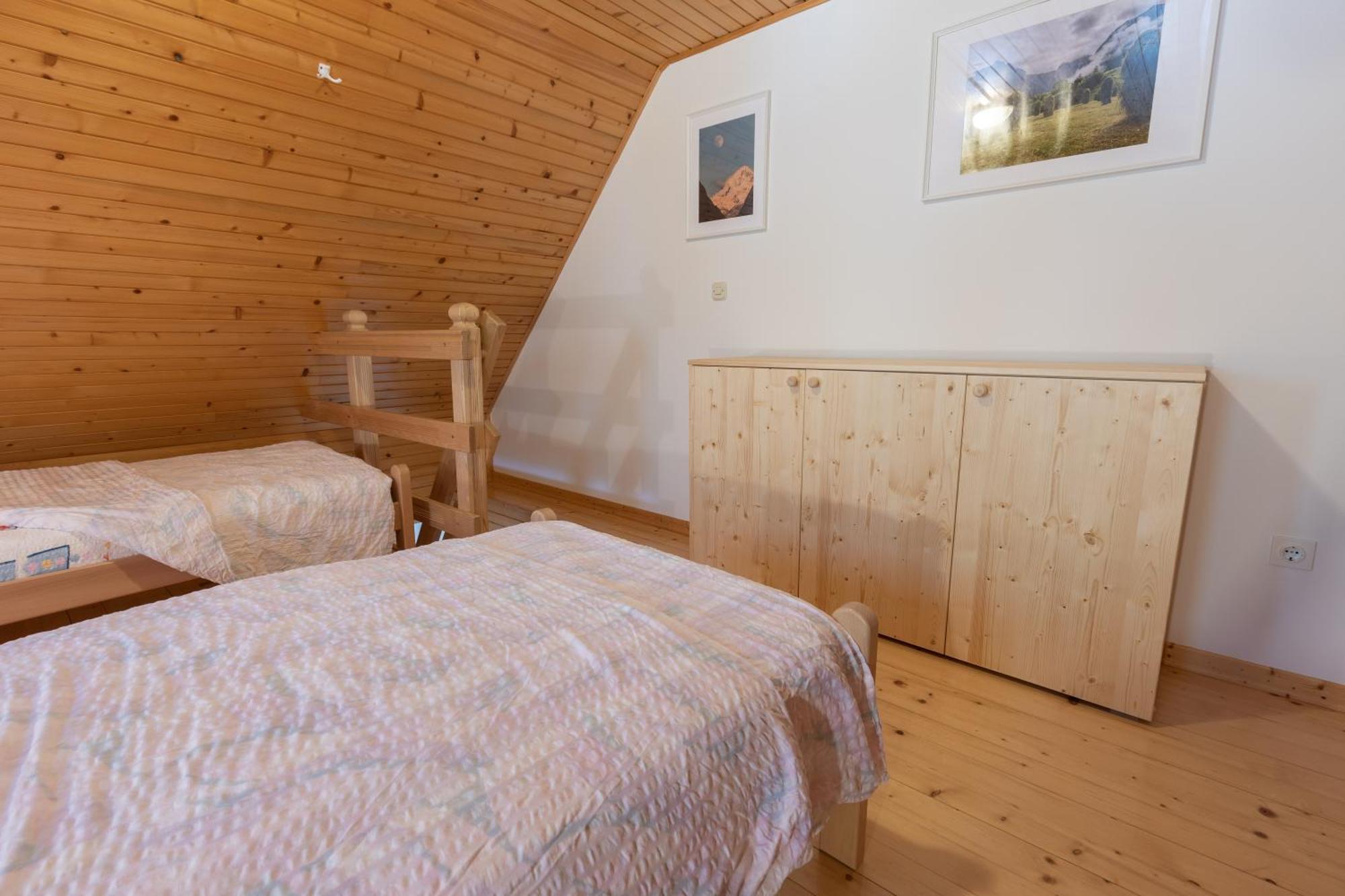 Metoja Apartment Soča Екстериор снимка