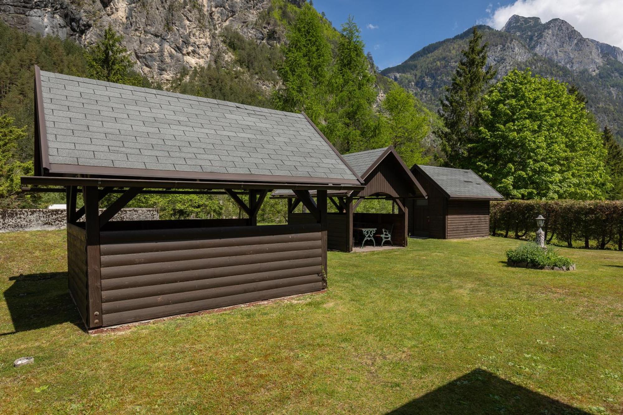 Metoja Apartment Soča Екстериор снимка